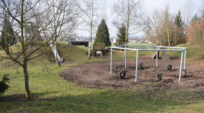 Der Spielplatz  Weiherwiesen in Walddorfhäslach wird in diesem Jahr 15 Jahre alt. Nach der Umgestaltung soll er zu einem Spiel-