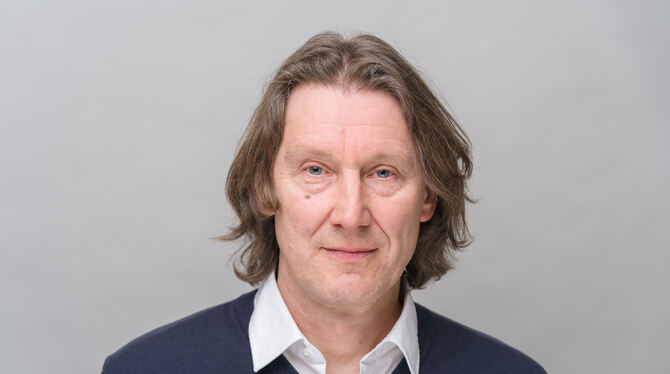 Heute von 17 bis 18.30 Uhr am GEA-Telefon:   Mathias Bauer, Anbieterwechsel, Rechtsfragen  07121 302-393