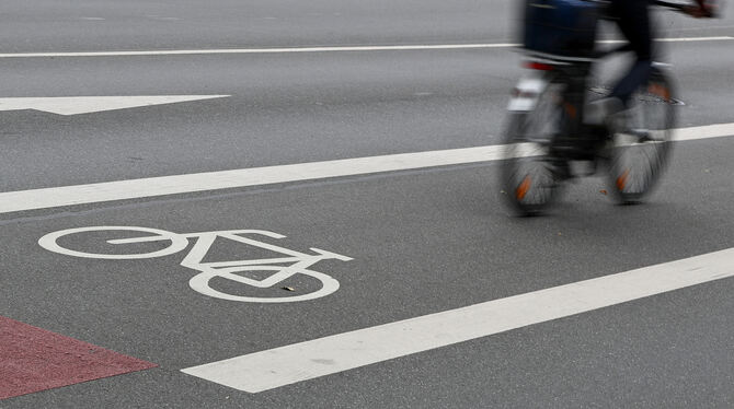 Das neue Radverkehrskonzept soll vor allem auch die Sicherheit verbessern.  FOTO: DPA