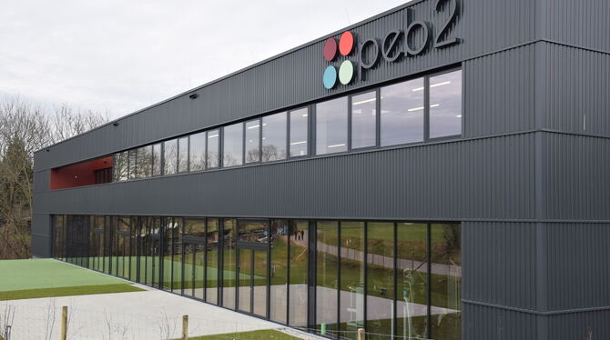 Das Sportvereinszentrum peb2, gemeinsames Projekt des VfL Pfullingen und des TSV Eningen.