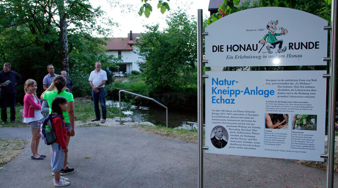 Start und Ziel der »Honau Runde«: die Natur-Kneipp-Anlage im Forellenweg.  FOTO: LEIPPERT