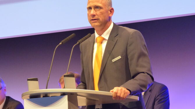 Martin Schnitzler, Chef der Volksbank Ermstal-Alb. FOTO: BÖRNER