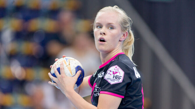 Stina Karlssons Vertrag bei den Metzinger Bundesliga-Handballerinnen läuft am Saisoenende aus. Foto: Eibner Stina Karlssons Vertrag bei den Metzinger Bundesliga-Handballerinnen läuft am Saisoenende aus. Foto: Eibner