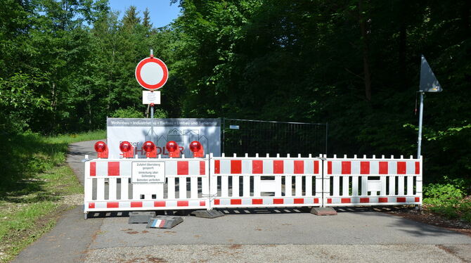 Die Zufahrt zu den Naherholungsgebieten Übersberg und Ursulaberg ist seit September 2017 gesperrt. Am Montag, 28. Mai, sollen di