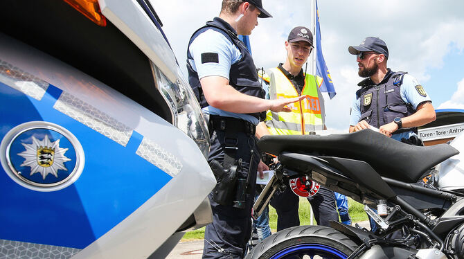 Vorwiegend Motorradfahrern galt eine große Kontrollaktion der Polizei. FOTO: WARNACK
