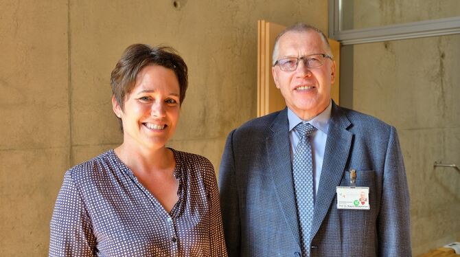 Die stellvertretende Leiterin und der Leiter des Zentrums für seltene Krebserkrankungen bei Kindern und Jugendlichen: Ines Brech