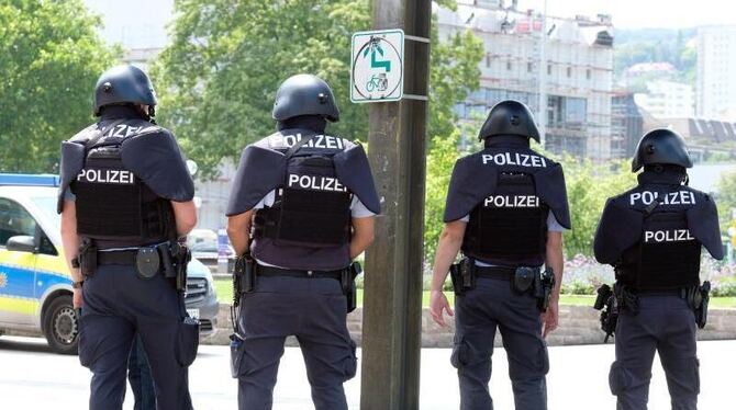Großeinsatz der Polizei in Stuttgart