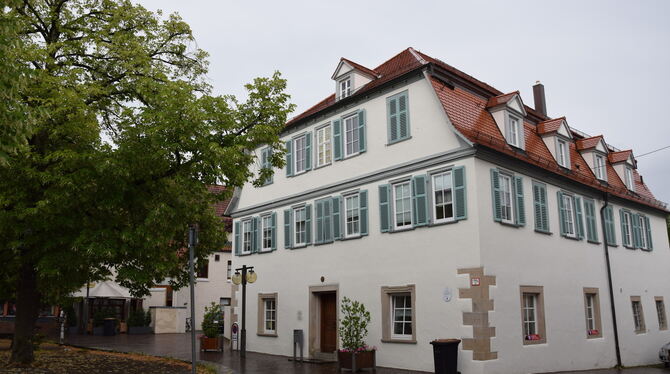 Die evangelische Kirchengemeinde Pfullingen gibt das Pfarrhaus am Laiblinsplatz auf und vermietet es an die Diakonie-Sozialstati