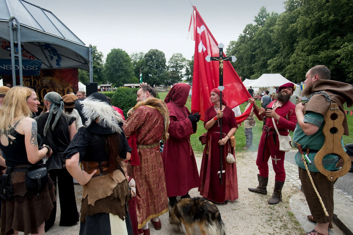 mittelalter-trinkhaus-6547