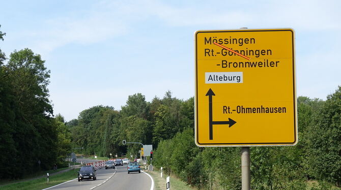 Die Bauarbeiten beginnen ab dem Anschluss Ohmenhäuser Weg (Gemeindeverbindungsstraße nach Ohmenhausen) und enden am Ortseingang