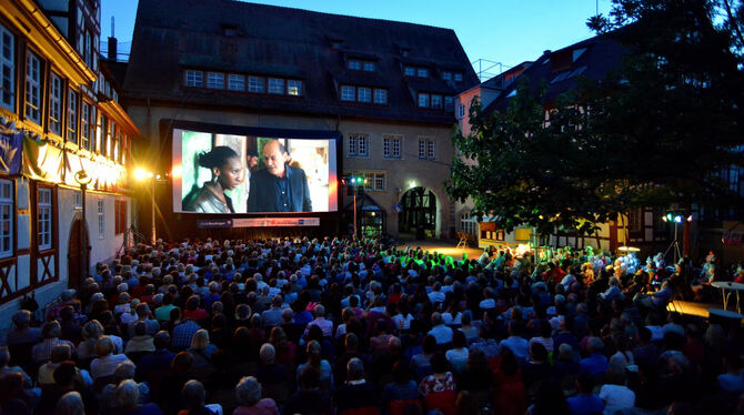 Saisonstart mit dem GEA-Wunschfilm: Die französische Komödie »Das Leben ist ein Fest« kam beim Publikum gut an. FOTO: NIETHAMMER