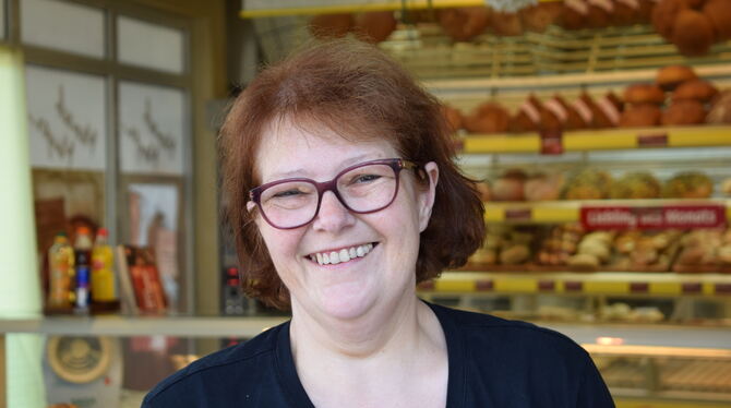 Petra Sell arbeitet in der Filiale der Großbäckerei Mayer. Auch sie ist überzeugt: Ein Einkaufsmarkt »auf der grünen Wiese« zieh