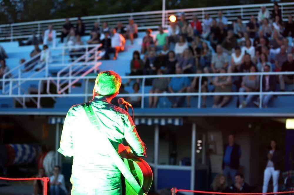 Freibadkonzert_DickeFische_JoachimBaier_12-08-2018_19