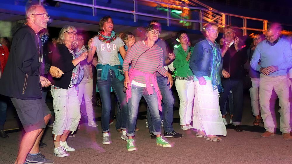 Freibadkonzert_DickeFische_JoachimBaier_12-08-2018_1