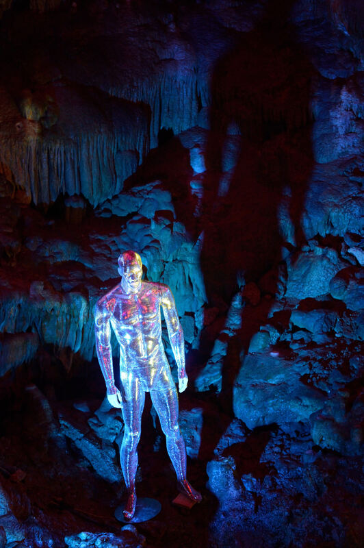 baerenhoehle_illuminiert_2018_pieth_32