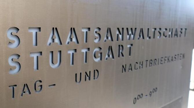 Aufschrift »Staatsanwaltschaft Stuttgart« auf einem Schild
