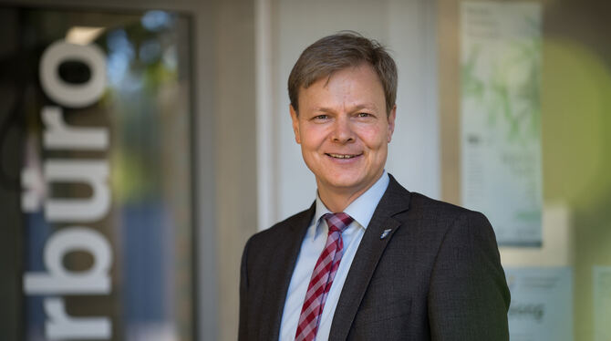 Bürgermeister Peter Nußbaum kandidiert am 21. Oktober für eine zweite Amtszeit.  FOTO: TRINKHAUS