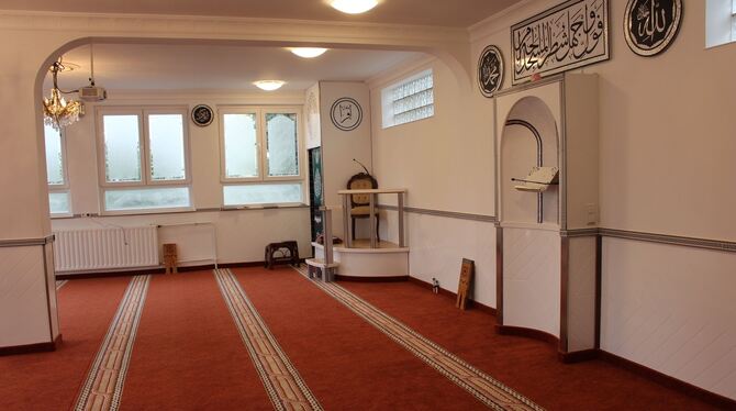 Gebetsraum der Internationalen Islamischen Gesellschaft. FOTO: SPIESS