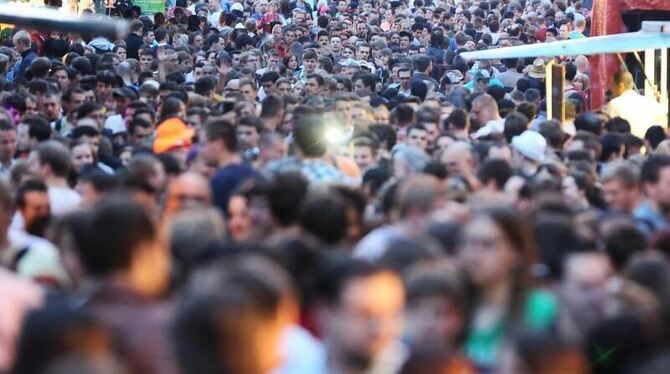 Der Mensch kennt etwa 5000 Gesichter