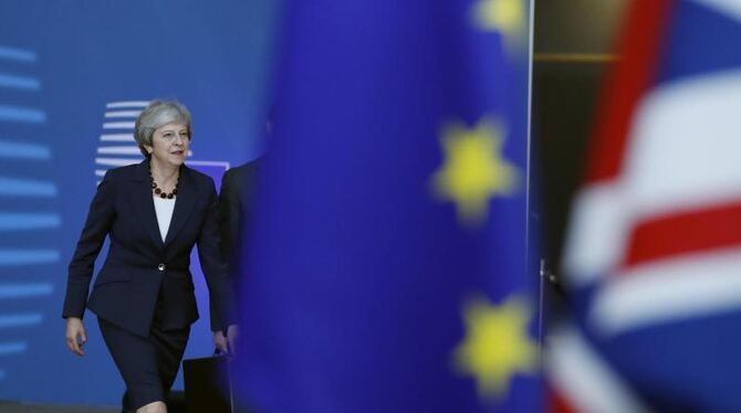 Die britische Premierministerin Theresa May auf dem Weg zu einem EU-Gipfel in Brüssel.