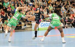 Delaila Amega (Mitte, Archivbild) . FOTO: EIBNER