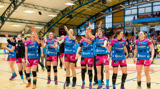 Die TusSies müssen auf dem Weg ins Final 4 bei der Neckarsulmer Sport-Union Handball Bundesliga antreten.   FOTO: EIBNER
