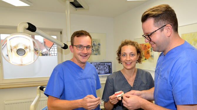 Engagierte Verfechter der Medizinischen Versorgungszentren: die Zahnärzte Daniel Lindel, Stephanie Baur und Florian Würth (von l