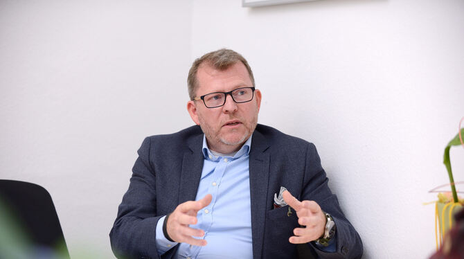 Mike Münzing, 50, Bürgermeister in Münsingen.