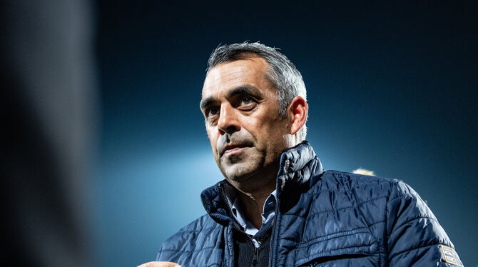 Robin Dutt, Trainer des Zweitligisten VfL Bochum und ehemaliger Sportvorstand des VfB Stuttgart, setzt sich kritisch mit der Per