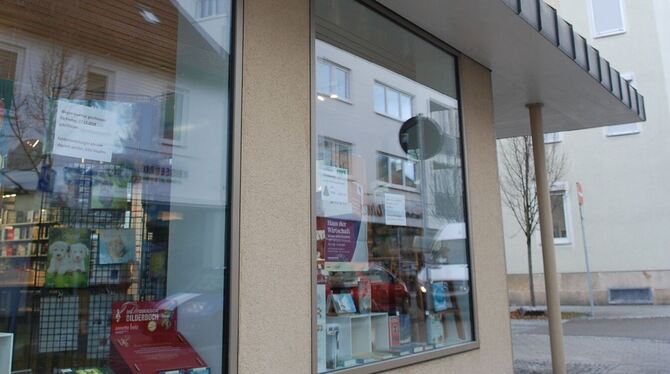 Bis Freitag wird in der Buchhandlung Stoll Inventur gemacht, der Bestand für den vorläufigen Insolvenzverwalter aufgenommen. Ans Bis Freitag wird in der Buchhandlung Stoll Inventur gemacht, der Bestand für den vorläufigen Insolvenzverwalter aufgenommen. Ans