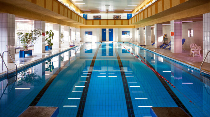 Das Tübinger Uhlandbad ist klein und es muss saniert werden. Viele Gemeinderäte und der Arbeitskreis Bäder plädieren für einen N