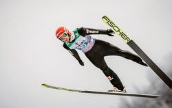 Markus Eisenbichler aus Siegsdorf glänzt in Oberstdorf als Zweiter mit Sprüngen von 133 und 129 Metern. FOTO: EIBNER