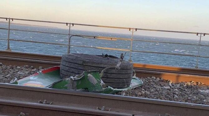 Trümmerteile Trümmerteile