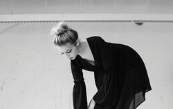 Um ihre neuen Ballettschuhe zu entwickeln, hat Sophia Lindner viel ausprobiert – auch neue Wege, um das Bein zu stabilisieren.  