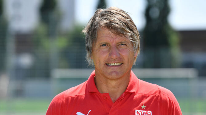 Ein durch und durch optimistischer Mensch: VfB Stuttgarts Ex-Profi und Teambetreuer Peter Reichert. FOTO: EIBNER Ein durch und durch optimistischer Mensch: VfB Stuttgarts Ex-Profi und Teambetreuer Peter Reichert. FOTO: EIBNER