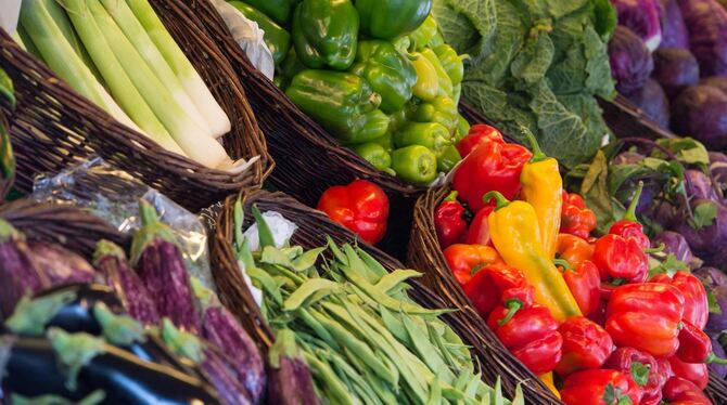 Gemüse und Obst aus regionaler Erzeugung. FOTO: DPA