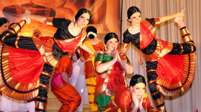 Mit ihrem grandiosen indischen Götterfest holte sich die Tanzgarde aus Trochtelfingen beim Turnier in Erpfingen den Sieg im Show