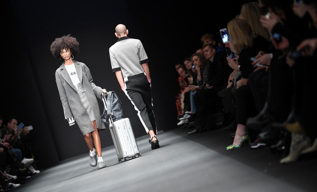  Berlin  Fashion  Week 2022 Bilder Reutlinger General 