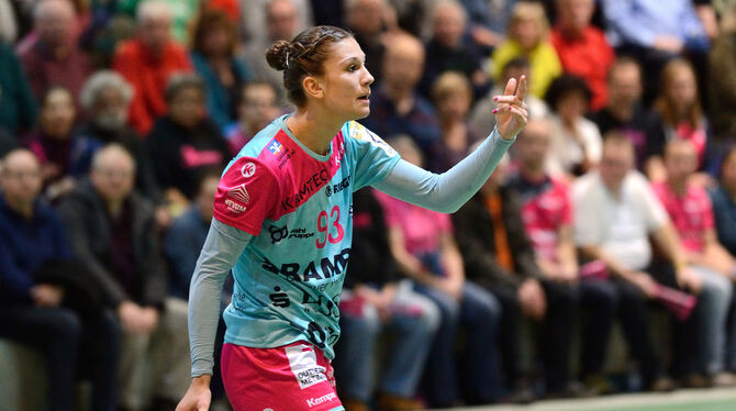 Mannschaftsführerin Julia Behnke verlässt am Saisonende die TuS. FOTO: PIETH Mannschaftsführerin Julia Behnke verlässt am Saisonende die TuS. FOTO: PIETH