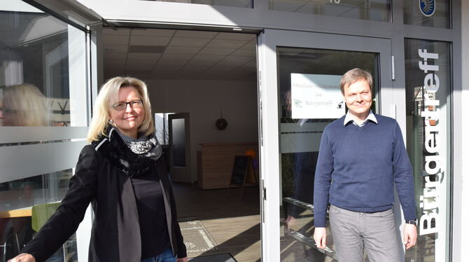 Hauptamtsleiterin Beatrice Herrmann und Bürgermeister Peter Nußbaum laden ein zur Diskussion über die Nutzung des Lichtensteiner