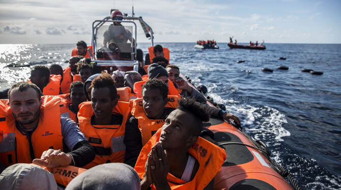 Aus Seenot im Mittelmeer gerettet – aber dann? In einem interfraktionellen Antrag fordern Stadträte von SPD, Grünen, FDP und Lin
