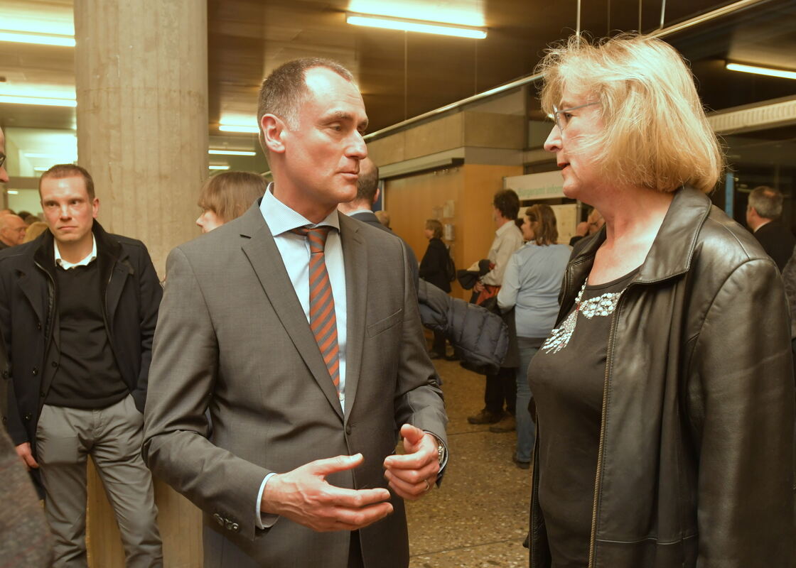 ob_wahlkrimi_meyer_24