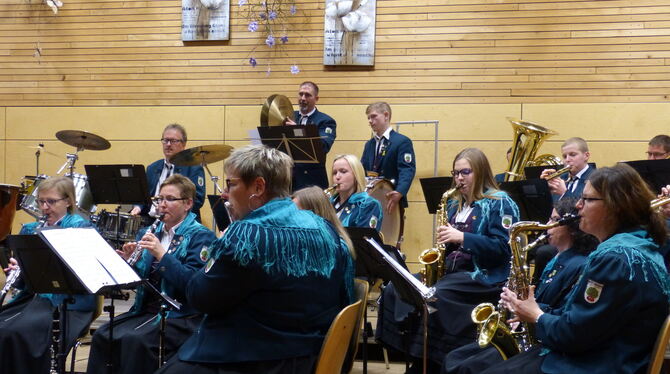 Der Musikverein Bötttingen kam gut an beim Publikum in Münsingen. FOTO: FEUCHTER