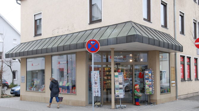 Der Name Stoll findet sich im Buchladen in der Schönbeinstraße nur noch als Wandspur.
