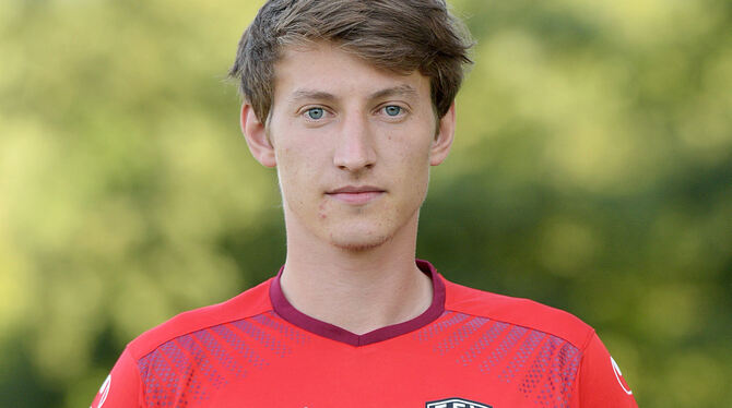 Rückt gegen Calcio möglicherweise ins defensive Mittelfeld vor: Lukas Hartmann, der etatmäßige Abwehrchef der TSG Tübingen. FOT Rückt gegen Calcio möglicherweise ins defensive Mittelfeld vor: Lukas Hartmann, der etatmäßige Abwehrchef der TSG Tübingen. FOT