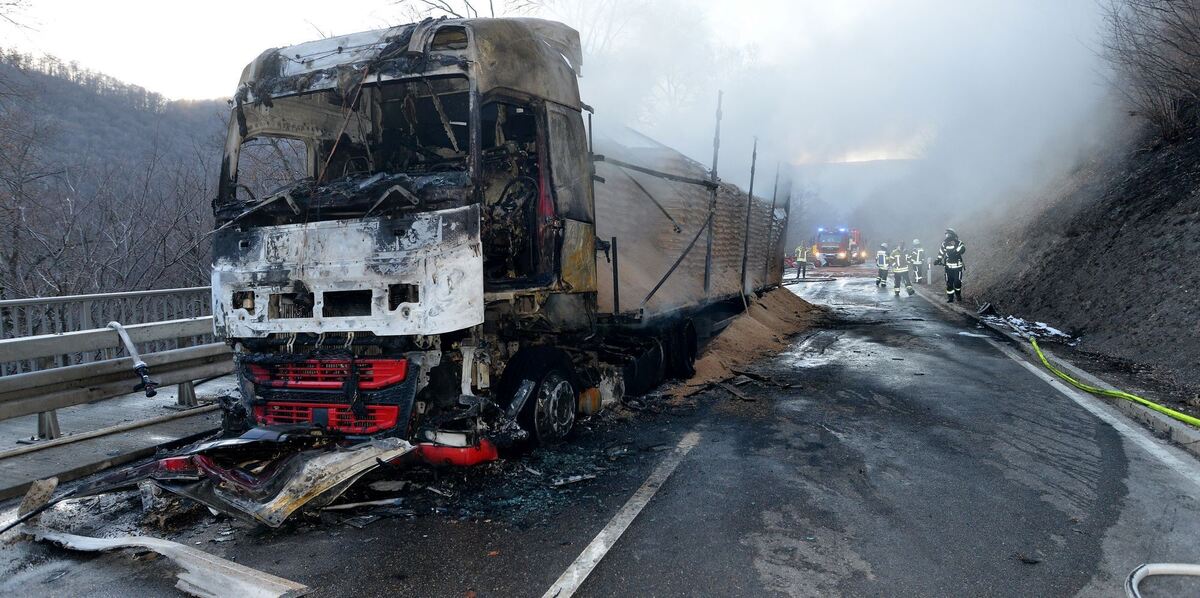 pel-2103-12unfall steige-niethammer