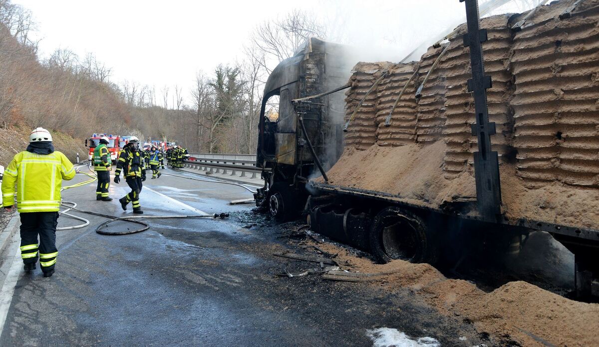 pel-2103-9unfall steige-niethammer