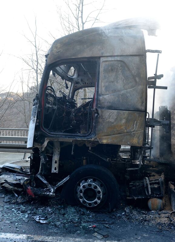 pel-2103-11unfall steige-niethammer