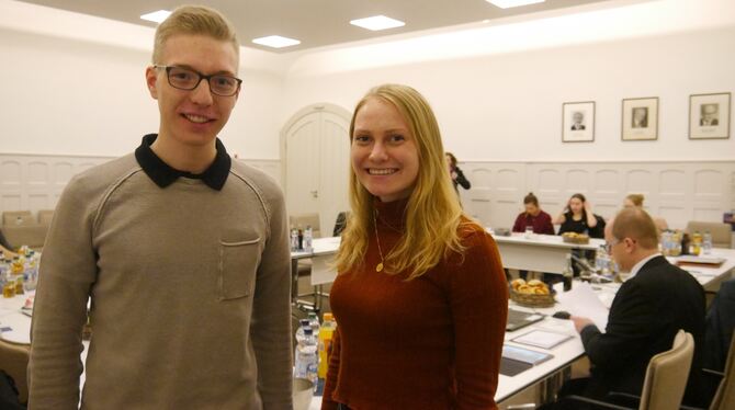 Michael Schwarz ist jetzt Vorsitzender des Pfullinger Jugendgemeinderats, Julia Jestädt seine Stellvertreterin.