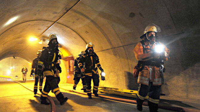 Übung im Engelbergtunnel